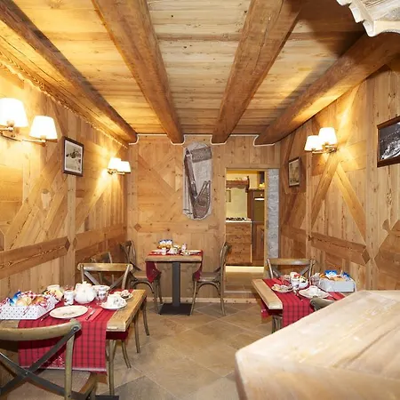 La Maison Du Seigneur فندق مبيت وإفطار لا سالّي