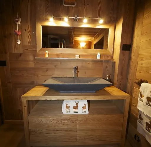 Bed & Breakfast La Maison Du Seigneur 3*